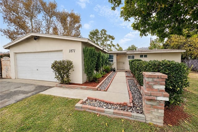 1871 Glenpark, Pomona, CA 91768 — photo 9 of 24