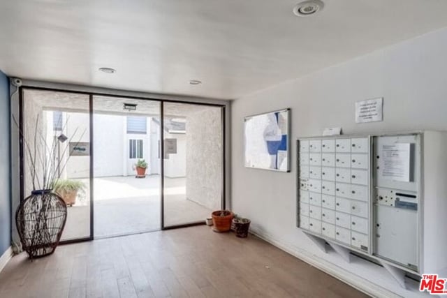 5252 Coldwater Canyon Avenue 207, Van Nuys, CA 91401 — photo 4 of 13
