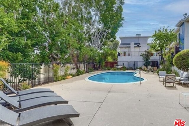 5252 Coldwater Canyon Avenue 207, Van Nuys, CA 91401 — photo 6 of 13
