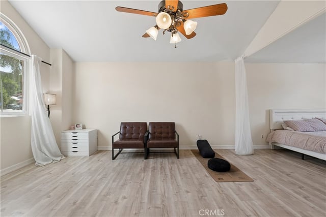 27715 Sutters Pointe, Saugus, CA 91350 — photo 26 of 72