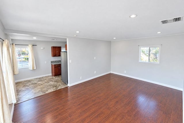 10449 Chandler Boulevard, North Hollywood, CA 91601 — photo 6 of 20