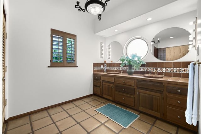 14900 Camarosa Drive, Pacific Palisades, CA 90272 — photo 33 of 51