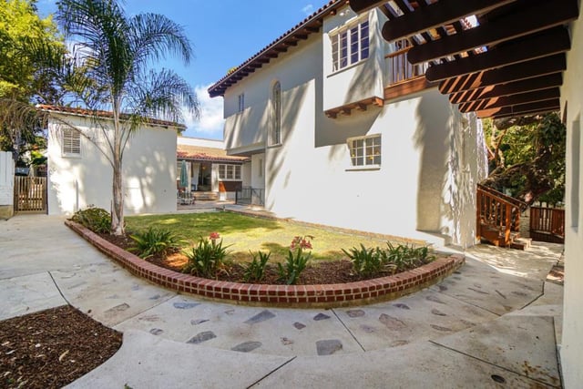 14900 Camarosa Drive, Pacific Palisades, CA 90272 — photo 8 of 51