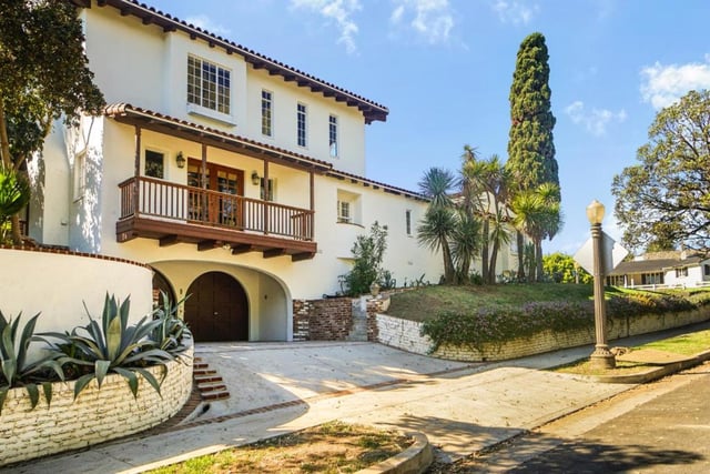 14900 Camarosa Drive, Pacific Palisades, CA 90272 — photo 9 of 51