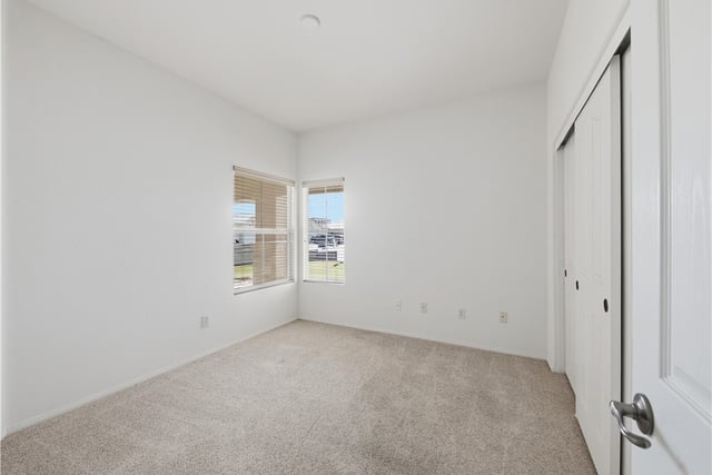 2021 W. Avenue J9, Lancaster, CA 93536 — photo 17 of 22
