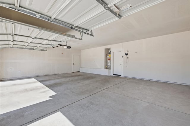 2021 W. Avenue J9, Lancaster, CA 93536 — photo 19 of 22