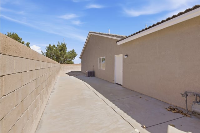 2021 W. Avenue J9, Lancaster, CA 93536 — photo 20 of 22