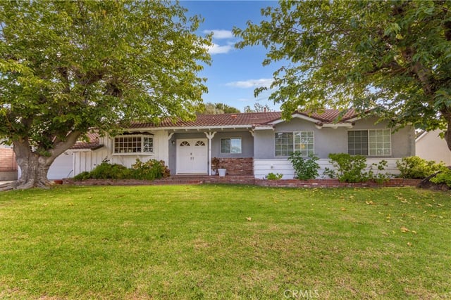 10900 Rathburn Avenue, Porter Ranch, CA 91326 — photo 2 of 26