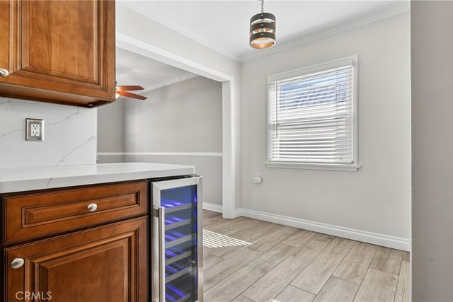 6440 Hanna Avenue, Woodland Hills, CA 91303 — photo 12 of 36