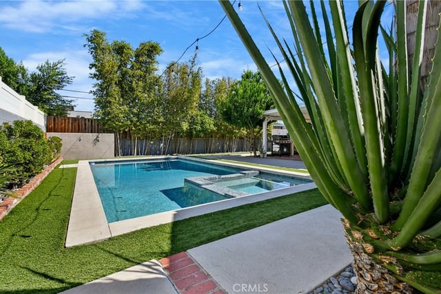 6440 Hanna Avenue, Woodland Hills, CA 91303 — photo 35 of 36