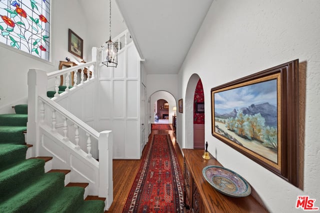 200 S June Street, Los Angeles, CA 90004 — photo 26 of 54