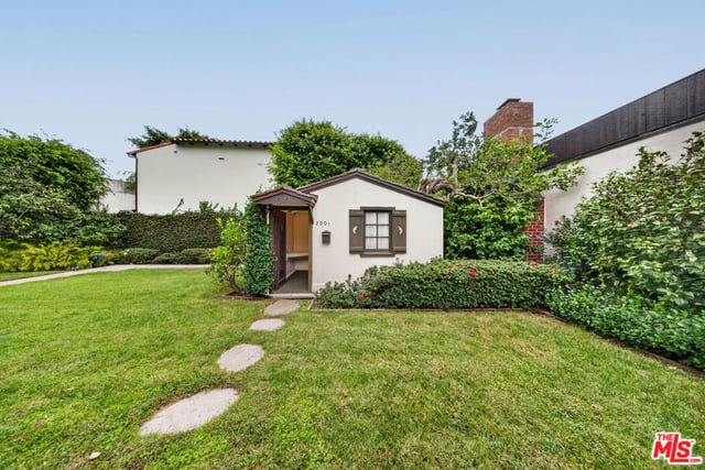 200 S June Street, Los Angeles, CA 90004 — photo 48 of 54