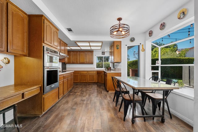 2449 Haymarket Street, Thousand Oaks, CA 91362 — photo 13 of 44