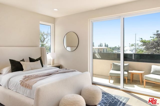 930 Embury Street, Pacific Palisades, CA 90272 — photo 22 of 38