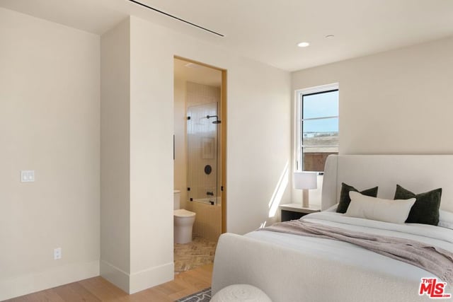 930 Embury Street, Pacific Palisades, CA 90272 — photo 23 of 38