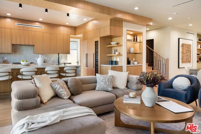 930 Embury Street, Pacific Palisades, CA 90272 — photo 7 of 38