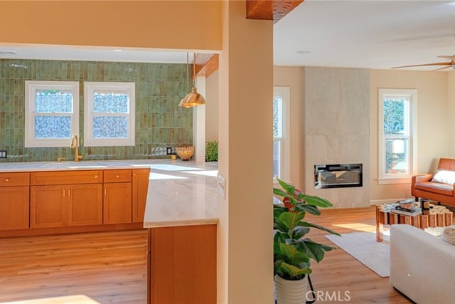 5462 Homeside, Los Angeles, CA 90016 — photo 11 of 33