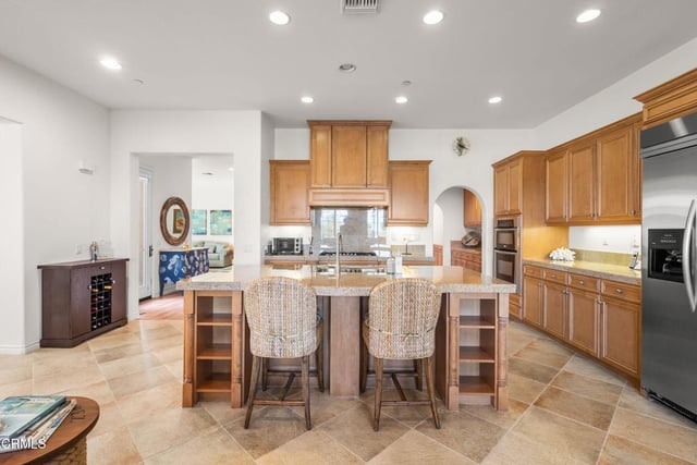 4061 Adriatic Street, Oxnard, CA 93035 — photo 18 of 65