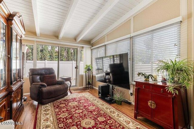 784 N Woodlawn Drive, Thousand Oaks, CA 91360 — photo 16 of 32