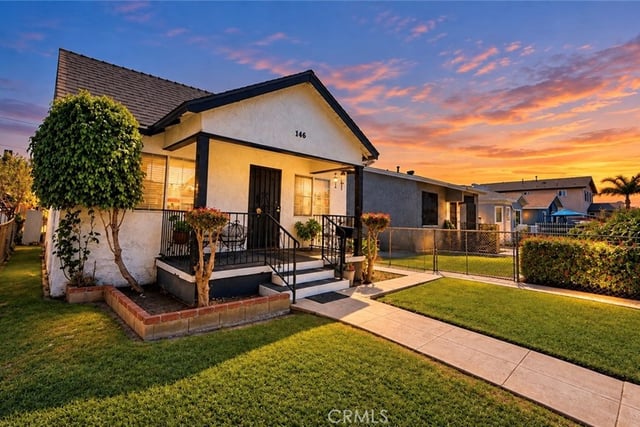 146 E 85th Street, Los Angeles, CA 90003 — photo 3 of 18