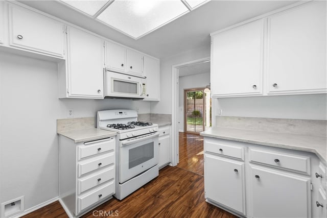 44328 Soft Avenue, Lancaster, CA 93536 — photo 19 of 42