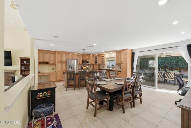 2106 Fernwood Court, Simi Valley, CA 93065 — photo 19 of 58
