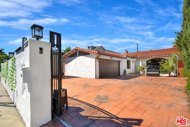 5507 Hermitage Avenue, Valley Village, CA 91607 — photo 9 of 66