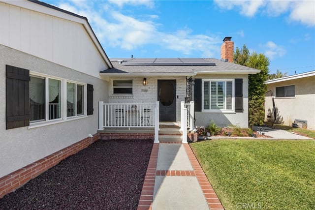 11119 Portada, Whittier, CA 90604 — photo 4 of 36