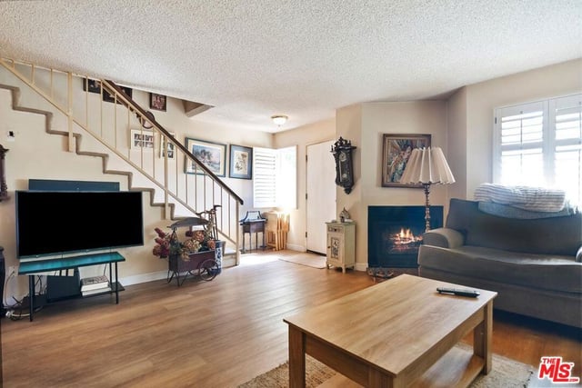 19221 Sherman Way 19, Reseda, CA 91335 — photo 4 of 20