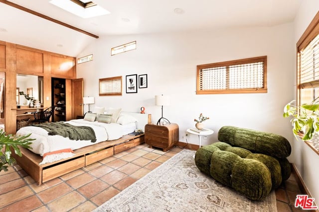 723 Terrace 49, Los Angeles, CA 90042 — photo 23 of 72