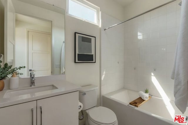 1120 1/2 N Avenue 56, Los Angeles, CA 90042 — photo 20 of 32