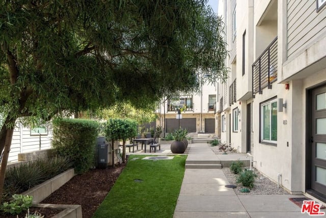 1120 1/2 N Avenue 56, Los Angeles, CA 90042 — photo 25 of 32