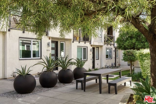 1120 1/2 N Avenue 56, Los Angeles, CA 90042 — photo 28 of 32