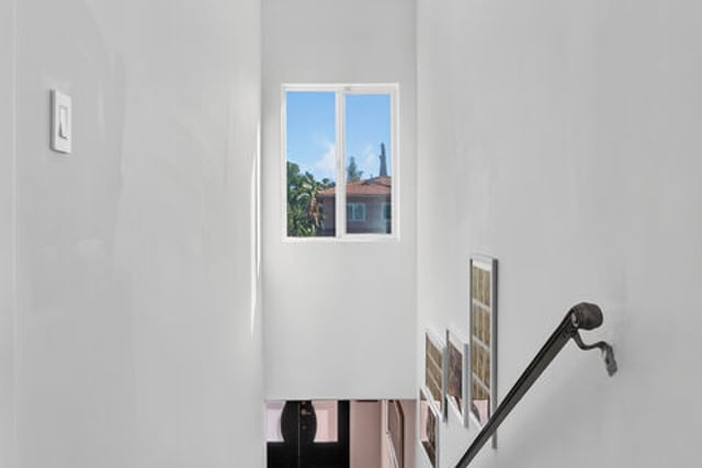 17807 Collins Street, Encino, CA 91316 — photo 12 of 26