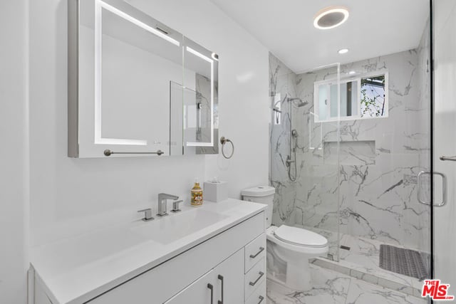 17807 Collins Street, Encino, CA 91316 — photo 15 of 26