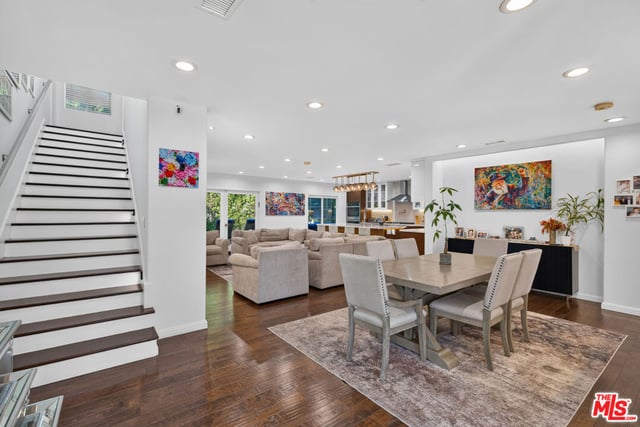 17807 Collins Street, Encino, CA 91316 — photo 2 of 26