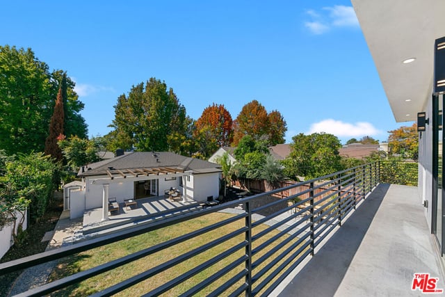 2646 Westwood Boulevard, Los Angeles, CA 90064 — photo 27 of 54