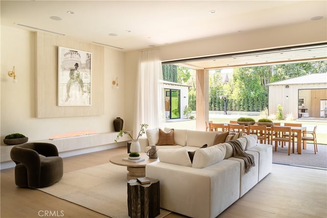 5421 Bothwell, Tarzana, CA 91356 — photo 5 of 51