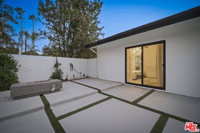 4600 El Caballero Drive, Tarzana, CA 91356 — photo 51 of 74