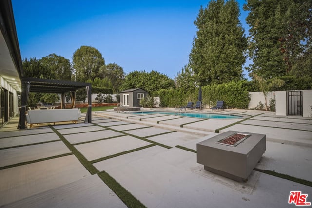 4600 El Caballero Drive, Tarzana, CA 91356 — photo 52 of 74