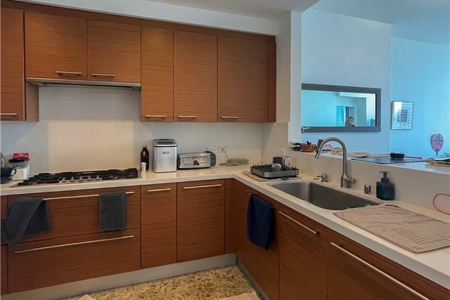 900 W Olympic, Los Angeles, CA 90015 — photo 11 of 13