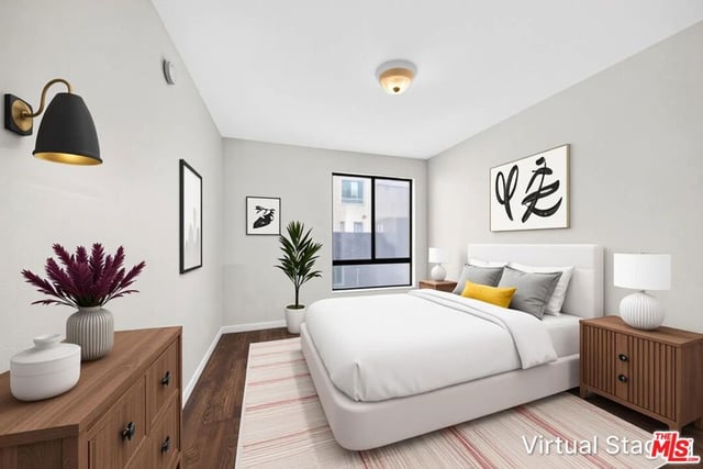 4823 Elmwood Avenue C, Los Angeles, CA 90004 — photo 25 of 30