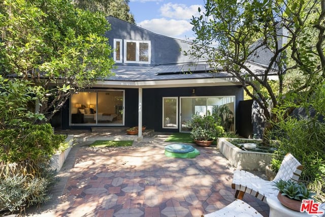 3239 Ledgewood Drive, Los Angeles, CA 90068 — photo 32 of 33