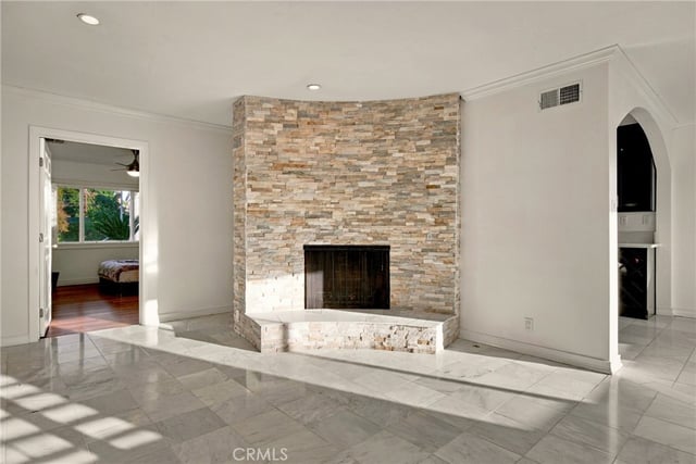 8857 Swinton Avenue, North Hills, CA 91343 — photo 5 of 22