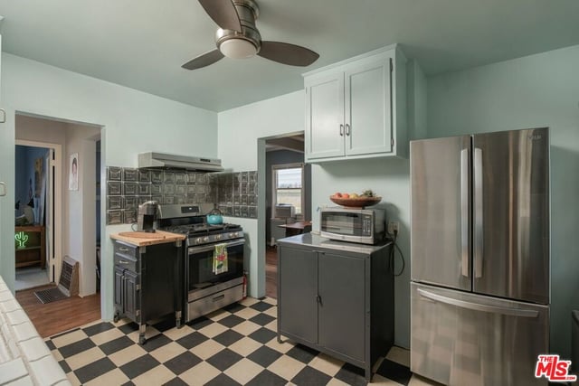 1833 Armacost Avenue, Los Angeles, CA 90025 — photo 11 of 39