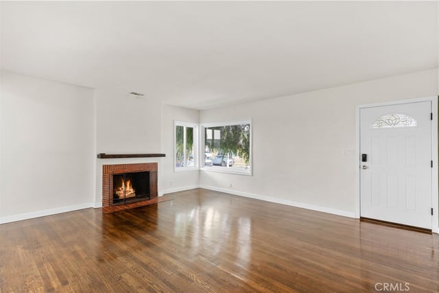 4410 Rosada Street, Long Beach, CA 90815 — photo 8 of 32