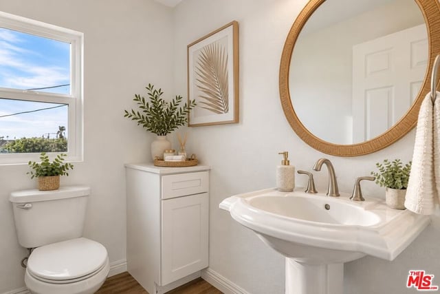 8117 S Normandie Avenue, Los Angeles, CA 90044 — photo 15 of 19