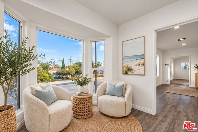 8117 S Normandie Avenue, Los Angeles, CA 90044 — photo 6 of 19