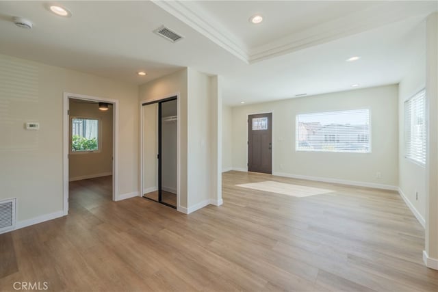 709 Fraser Avenue, Los Angeles, CA 90022 — photo 7 of 26
