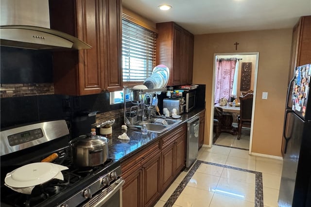 11927 166th Street, Norwalk, CA 90650 — photo 19 of 58